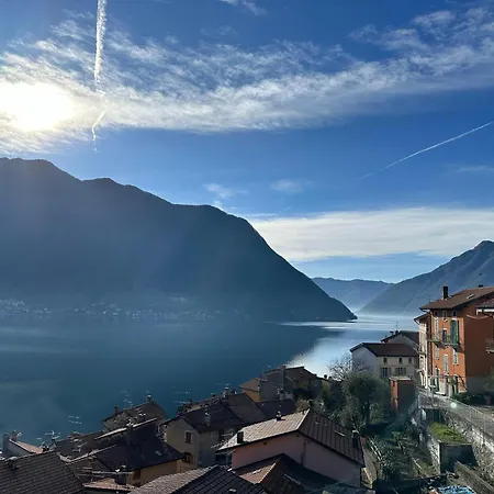 Romantic Retreat With Breathtaking View And Terrace La Casa Sulla Collina 2 Colonno