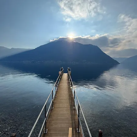 Romantic Retreat With Breathtaking View And Terrace La Casa Sulla Collina 2 * Colonno