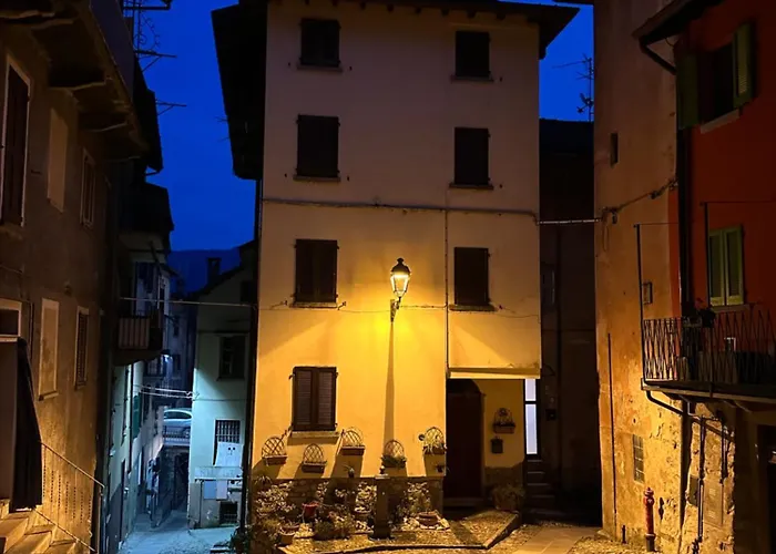 Romantic Retreat With Breathtaking View And Terrace La Casa Sulla Collina 2 Apartman